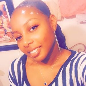 Meet your Posher, Sparkle